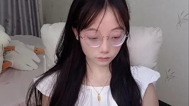 Snapshot of puppy-999 chatting on June 15, 2026, 1:44 pm puppy-999 online show from June 15, 2026, 1:44 pm