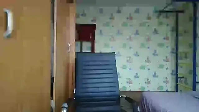 Snapshot of chiraq1945 chatting on December 2, 2025, 7:54 am chiraq1945 online show from December 2, 2025, 7:54 am