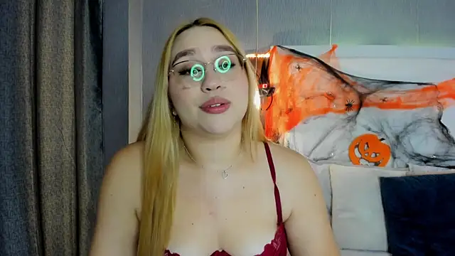 ximenanoah online show from October 24, 2025, 1:32 pm