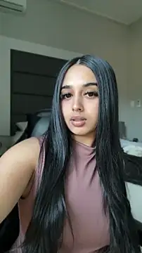 Snapshot of LilMisIndianx chatting on April 29, 2026, 5:44 am LilMisIndianx online show from April 29, 2026, 5:44 am