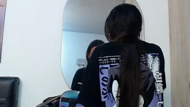 pinky f00x online show from November 20, 2025, 7:03 pm