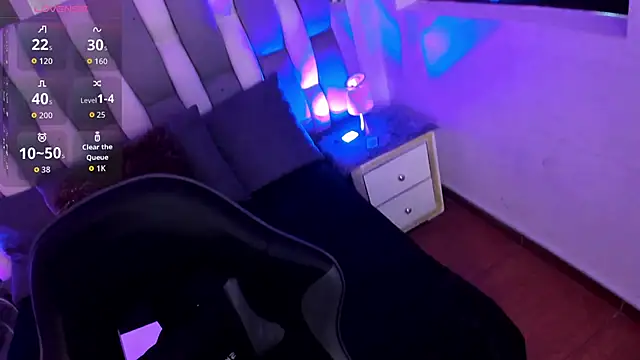 Snapshot of Adaara_Rey chatting on October 28, 2025, 7:24 pm Adaara Rey online show from October 28, 2025, 7:24 pm