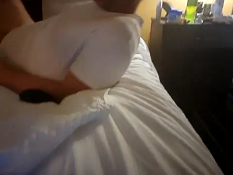 Snapshot of Scott654538 chatting on October 25, 2025, 6:01 am Scott654538 online show from October 25, 2025, 6:01 am