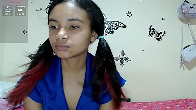 Snapshot of liz7skinny chatting on July 9, 2026, 9:25 pm liz7skinny online show from July 9, 2026, 9:25 pm