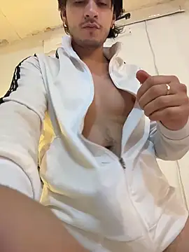 Snapshot of Elian_savoy chatting on November 16, 2025, 12:15 am Elian savoy online show from November 16, 2025, 12:15 am