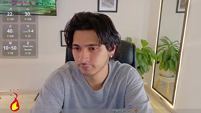 Snapshot of Elian_savoy chatting on November 20, 2025, 12:33 am Elian savoy online show from November 20, 2025, 12:33 am