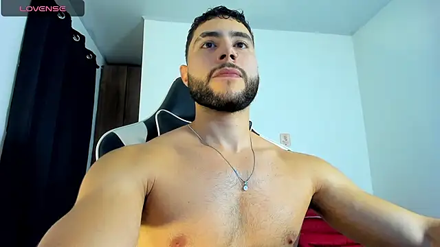 Snapshot of bryan_mugn chatting on October 18, 2025, 11:40 pm bryan mugn online show from October 18, 2025, 11:40 pm