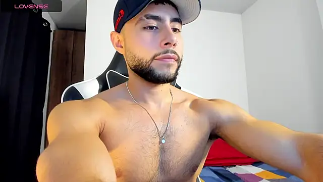 Snapshot of bryan_mugn chatting on November 5, 2025, 4:37 am bryan mugn online show from November 5, 2025, 4:37 am