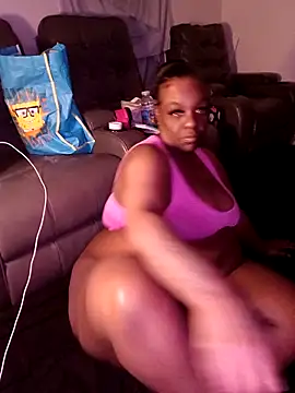 Thickkemzz41 online show from April 23, 2026, 6:42 am