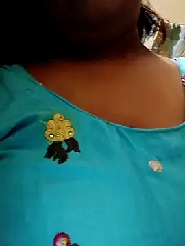 Cute Amiya online show from November 7, 2025, 5:56 am