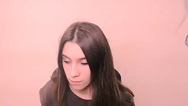 RosaRay  online show from November 15, 2025, 7:34 am