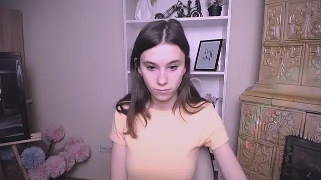 RosaRay  online show from February 19, 2026, 7:49 am