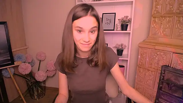 Snapshot of RosaRay_ chatting on July 31, 2026, 6:35 am RosaRay online show from July 31, 2026, 6:35 am