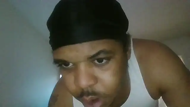 Snapshot of Jay-mack23 chatting on April 12, 2026, 12:41 pm Jay-mack23 online show from April 12, 2026, 12:41 pm