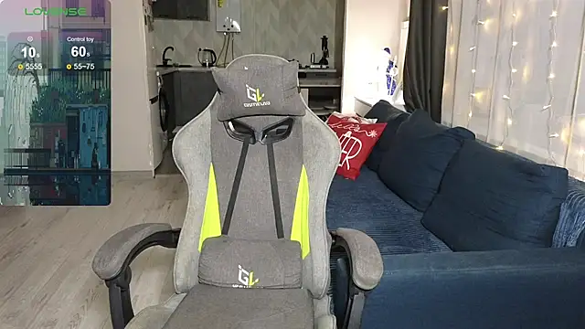 Snapshot of BelleWild chatting on December 16, 2025, 4:17 am BelleWild online show from December 16, 2025, 4:17 am