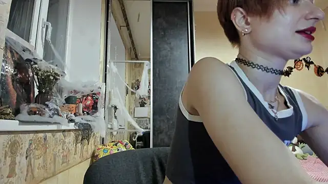 Snapshot of WatsonMi chatting on October 25, 2025, 3:34 pm WatsonMi online show from October 25, 2025, 3:34 pm