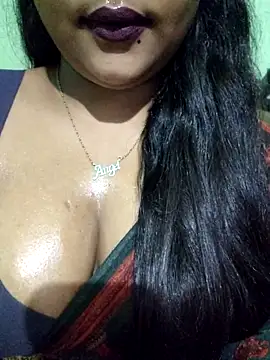 Snapshot of JIYA-04 chatting on May 22, 2026, 1:42 pm JIYA-04 online show from May 22, 2026, 1:42 pm