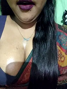 Snapshot of JIYA-04 chatting on April 17, 2026, 12:41 pm JIYA-04 online show from April 17, 2026, 12:41 pm