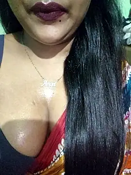 Snapshot of JIYA-04 chatting on April 18, 2026, 1:57 pm JIYA-04 online show from April 18, 2026, 1:57 pm