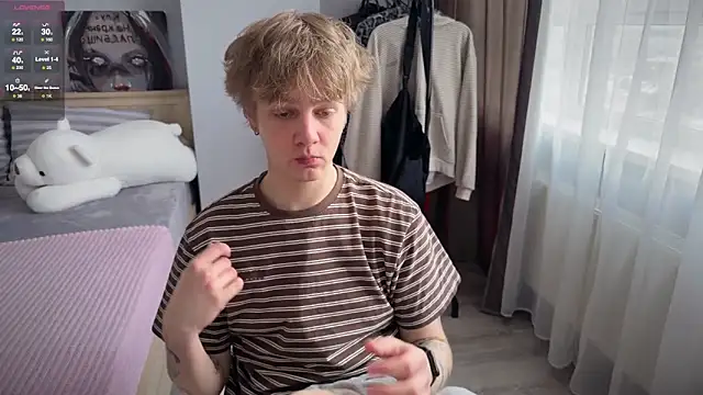 Snapshot of olivertasty chatting on June 10, 2026, 11:11 am olivertasty online show from June 10, 2026, 11:11 am