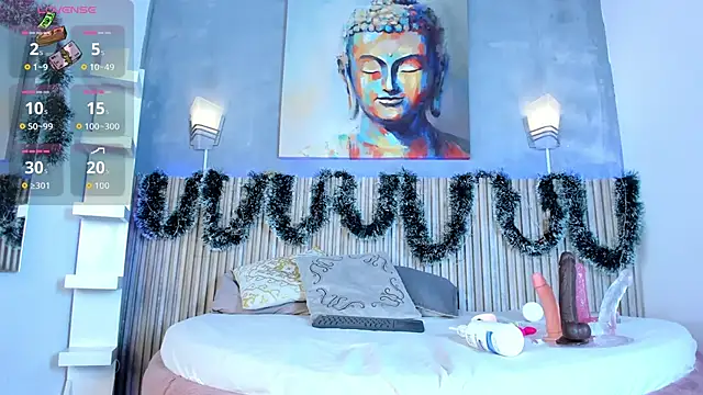 Saracooper   online show from December 19, 2025, 3:54 am