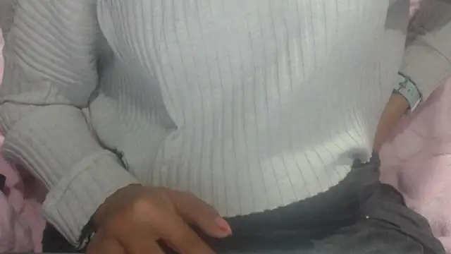 Snapshot of sabrina_v_ chatting on February 26, 2026, 4:12 am sabrina v online show from February 26, 2026, 4:12 am