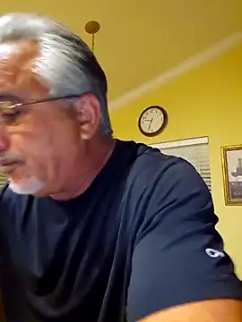 FlirtyOneForU online show from January 17, 2026, 2:37 am