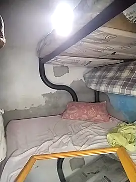 Gabriel Stone online show from October 18, 2025, 5:37 pm