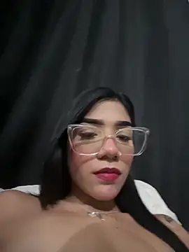 ElaRose 12 online show from February 24, 2026, 10:32 pm