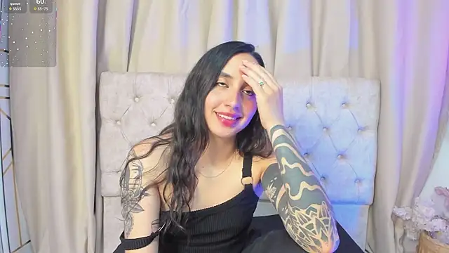 kaylee lee online show from October 13, 2025, 4:25 am