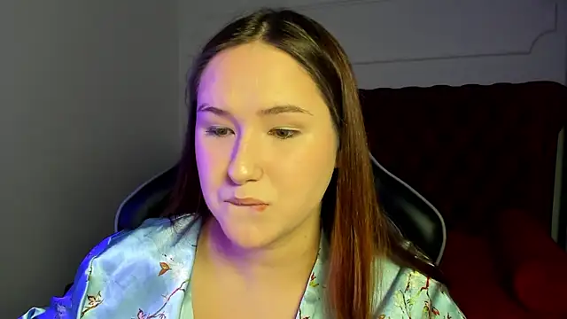 Snapshot of MiraEvansi chatting on September 18, 2025, 4:26 am MiraEvansi online show from September 18, 2025, 4:26 am