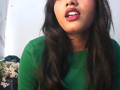 Snapshot of ANNU_ chatting on November 13, 2025, 8:18 am ANNU online show from November 13, 2025, 8:18 am