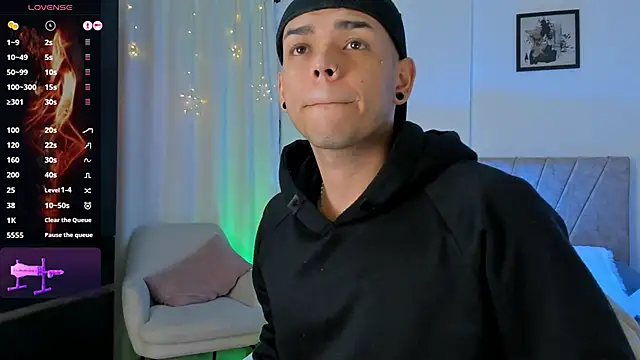 Snapshot of jhosepMoreno chatting on October 14, 2025, 3:56 pm jhosepMoreno online show from October 14, 2025, 3:56 pm