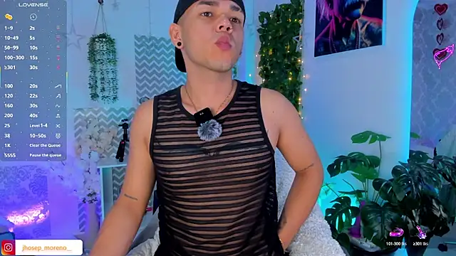 jhosepMoreno online show from April 3, 2026, 11:05 am