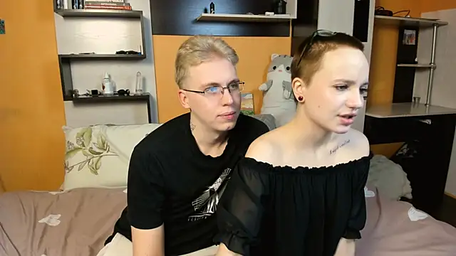 SammySccott online show from December 18, 2025, 7:57 am