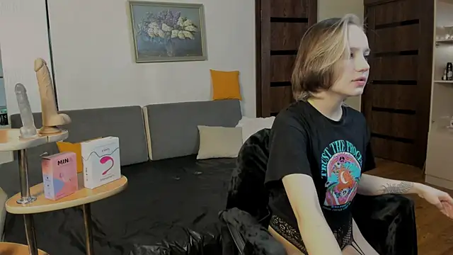 Snapshot of SammySccott chatting on November 28, 2025, 1:17 am SammySccott online show from November 28, 2025, 1:17 am