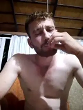 Snapshot of Meroya2 chatting on October 23, 2025, 8:29 pm Meroya2 online show from October 23, 2025, 8:29 pm