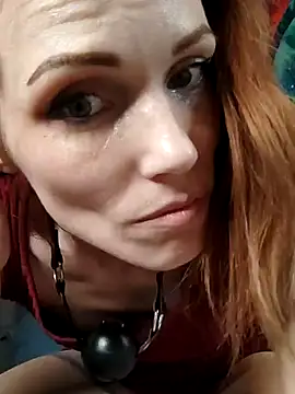 Snapshot of Angie_meow chatting on July 31, 2026, 11:57 pm Angie meow online show from July 31, 2026, 11:57 pm