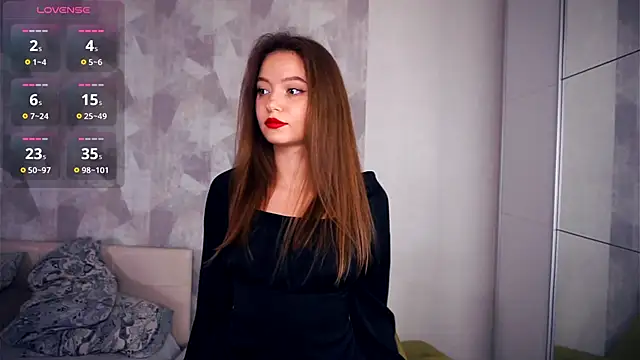 Snapshot of SilverGalen chatting on November 14, 2025, 6:17 am SilverGalen online show from November 14, 2025, 6:17 am