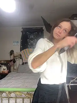 Candy Shower online show from October 5, 2025, 6:31 pm