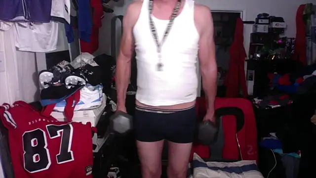 Snapshot of DILFJockDad87 chatting on December 18, 2025, 1:48 pm DILFJockDad87 online show from December 18, 2025, 1:48 pm