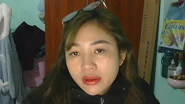 Uhem112 online show from February 3, 2026, 7:35 am