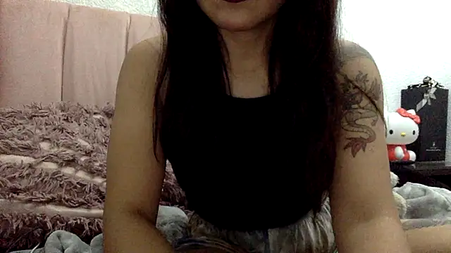 Snapshot of Akanett_cxtt chatting on October 9, 2025, 12:33 am Akanett cxtt online show from October 9, 2025, 12:33 am