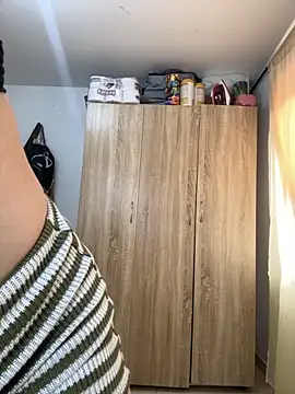 Snapshot of Briana_Hottt chatting on November 20, 2025, 2:29 pm Briana Hottt online show from November 20, 2025, 2:29 pm