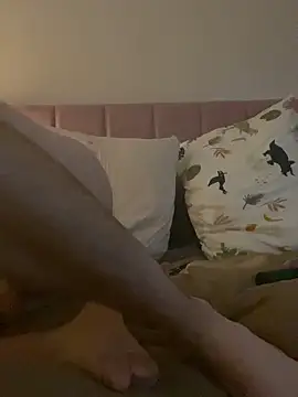 Skater1287 online show from October 1, 2025, 3:33 am