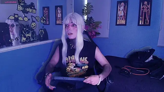 dandii 69 online show from September 29, 2025, 9:09 pm
