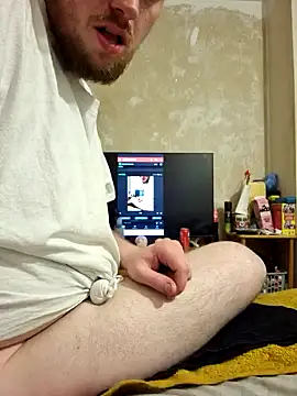 Snapshot of gazb90 chatting on October 12, 2025, 1:51 am gazb90 online show from October 12, 2025, 1:51 am