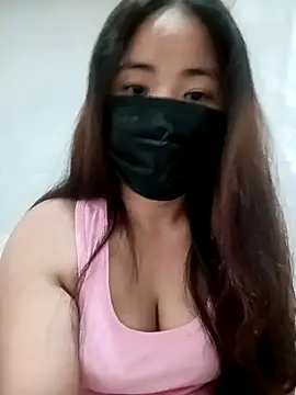 Snapshot of sia_143 chatting on April 27, 2026, 9:18 am sia 143 online show from April 27, 2026, 9:18 am