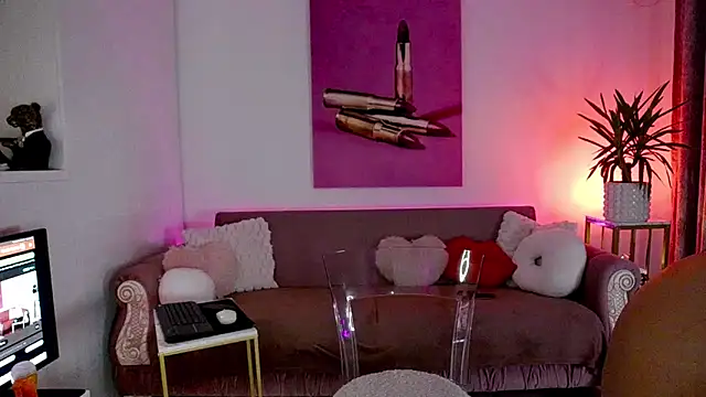 Snapshot of oliviathea chatting on February 6, 2026, 2:07 am oliviathea online show from February 6, 2026, 2:07 am