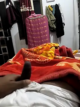 Snapshot of buntyk199 chatting on December 1, 2025, 6:53 pm buntyk199 online show from December 1, 2025, 6:53 pm